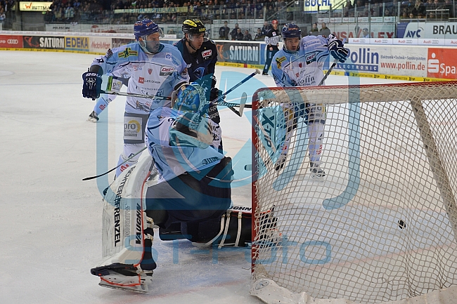 ERC Ingolstadt vs Straubing Tigers, Eishockey, DEL, Deutsche Eishockey Liga, 22.12.2015