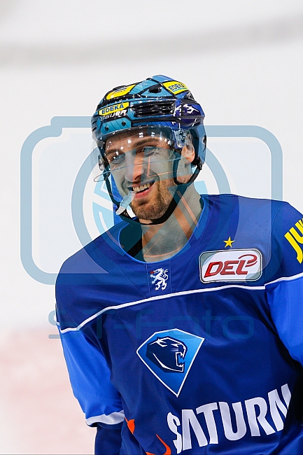 ERC Ingolstadt - Straubing Tigers, Eishockey, DEL, Deutsche Eishockey Liga, Spieltag 1, 08.09.2017
