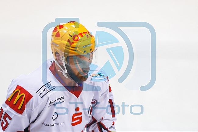 ERC Ingolstadt - Fischtown Pinguins Bremerhaven,, Eishockey, DEL, Deutsche Eishockey Liga, Preplayoff, Spiel 1, 01.03.2016