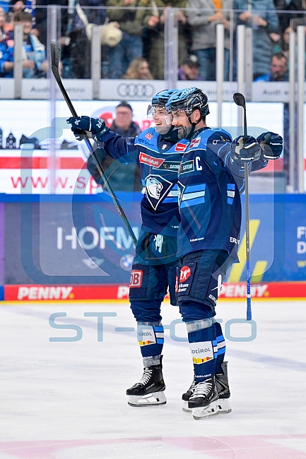 Eishockey, Herren, DEL, Saison 2025-2026, Playoffs, Viertelfinale, Spiel 6, ERC Ingolstadt - EHC Red Bull München, 04.04.2026