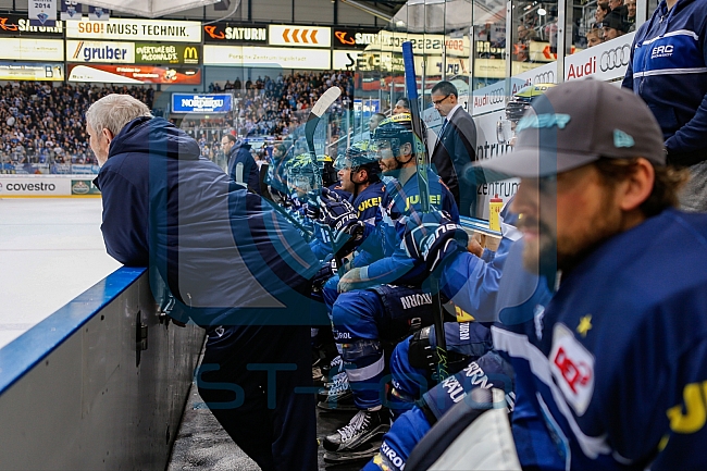 ERC Ingolstadt vs EHC Red Bull Muenchen, Eishockey, DEL, Deutsche Eishockey Liga, Spieltag 74, 12.03.2017