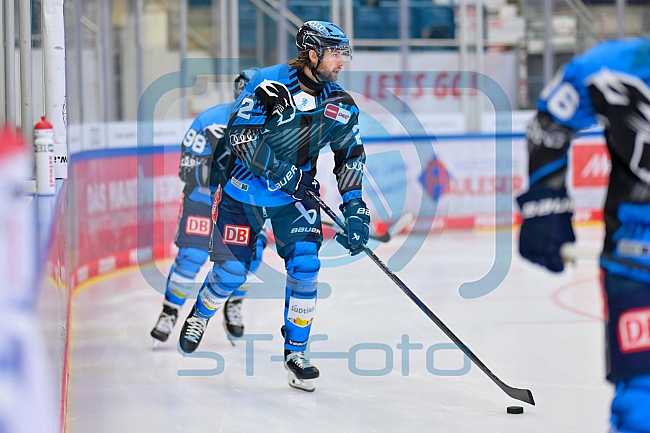 Eishockey, Herren, DEL, Saison 2025-2026, Playoffs Halbfinale, Spiel 5, ERC Ingolstadt - EHC Red Bull München, 25.09.2025