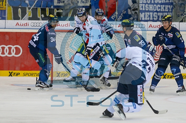 ERC Ingolstadt vs Eisbaeren Berlin, Eishockey, DEL, Deutsche Eishockey Liga, Spieltag 21, 27.11.2015