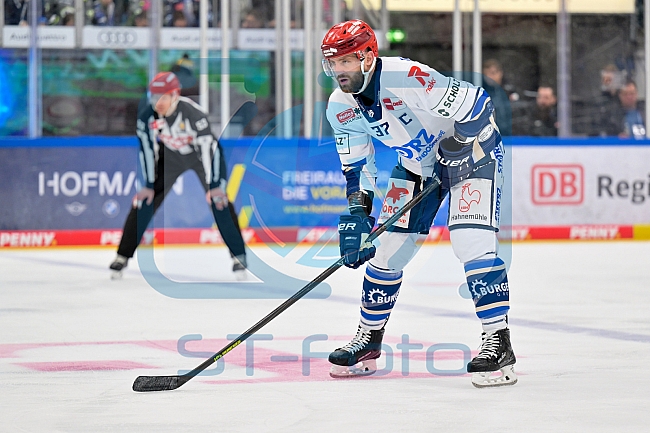 Eishockey, Herren, DEL, Saison 2025-2026, Spiel 26, ERC Ingolstadt - Schwenninger Wild Wings, 07.12.2025