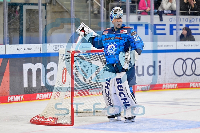 Eishockey, Herren, DEL, Saison 2025-2026, Spiel 21, ERC Ingolstadt - Pinguins Bremerhaven, 23.11.2025