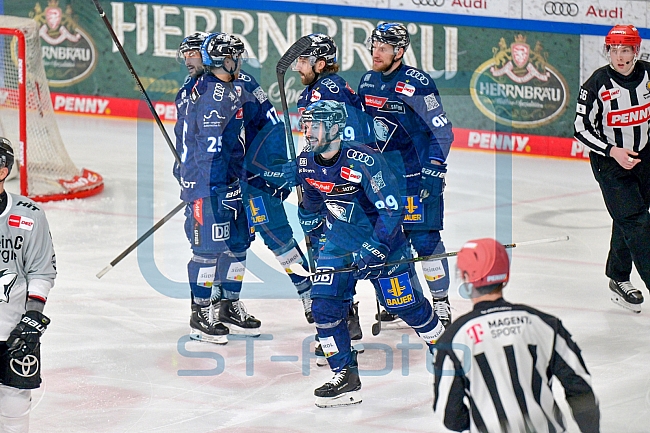Eishockey, Herren, DEL, Saison 2024-2025, Playoffs Halbfinale, Spiel 1, ERC Ingolstadt - Kölner Haie, 02.04.2025