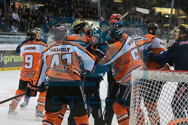 ERC Ingolstadt - Grizzlys Wolfsburg, Eishockey, DEL, Deutsche Eishockey Liga, Spieltag 12, 18.10..2015
