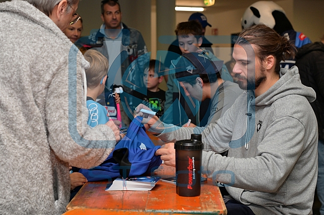Eishockey, Herren, DEL, Saison 2023-2024, ERC Ingolstadt - Kids on Ice Day, 30.09.2023