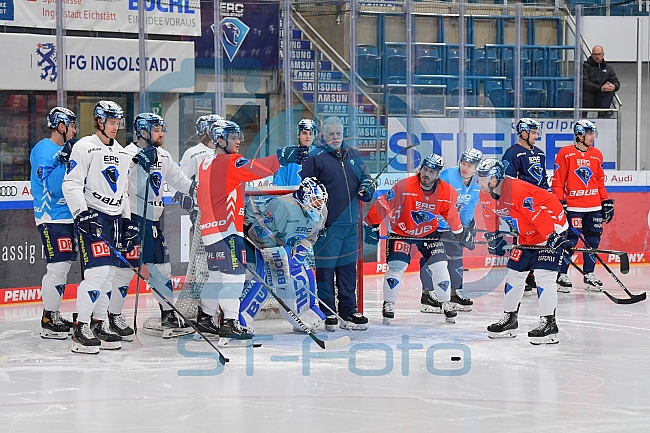 Eishockey, Herren, DEL, Saison 2021-2022, ERC Ingolstadt - Showtraining, 27.02.2022