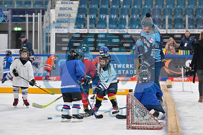 Eishockey, Herren, DEL, Saison 2022-2023, ERC Ingolstadt - Kids On Ice Day, 19.11.2022