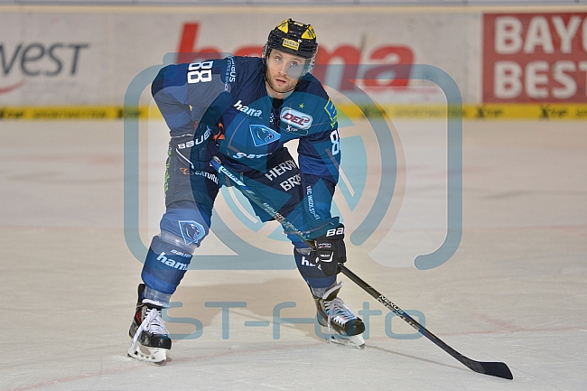 ERC Ingolstadt vs Straubing Tigers, Eishockey, DEL, Deutsche Eishockey Liga, 22.12.2015