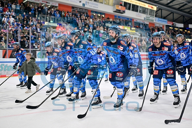 Eishockey, Herren, DEL, Saison 2025-2026, Spiel 21, ERC Ingolstadt - Pinguins Bremerhaven, 23.11.2025