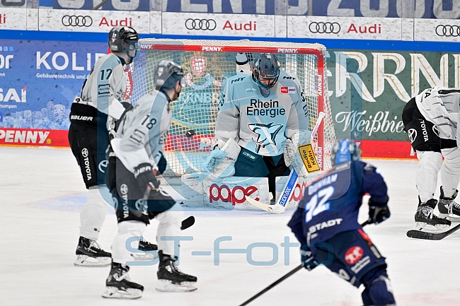 Eishockey, Herren, DEL, Saison 2024-2025, Playoffs Halbfinale, Spiel 1, ERC Ingolstadt - Kölner Haie, 02.04.2025