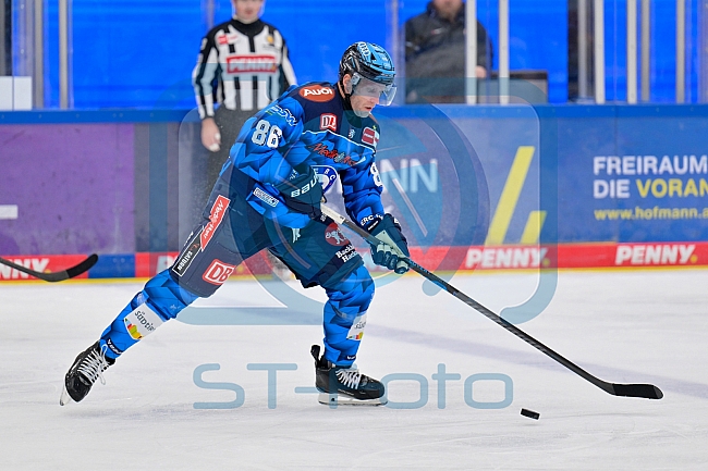 Eishockey, Herren, DEL, Saison 2025-2026, Spiel 21, ERC Ingolstadt - Pinguins Bremerhaven, 23.11.2025
