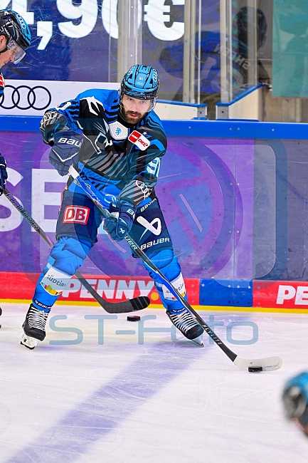 Eishockey, Herren, DEL, Saison 2025-2026, Spiel 31, ERC Ingolstadt - EHC Red Bull München, 23.12.2025