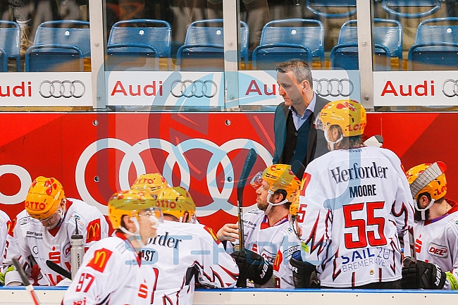 ERC Ingolstadt - Fischtown Pinguins Bremerhaven,, Eishockey, DEL, Deutsche Eishockey Liga, Preplayoff, Spiel 1, 01.03.2016