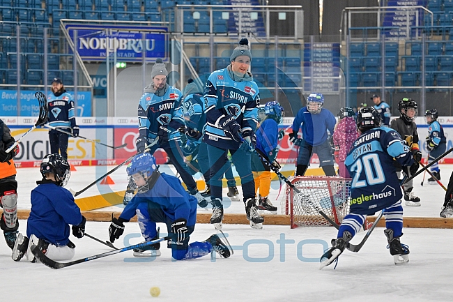 Eishockey, Herren, DEL, Saison 2022-2023, ERC Ingolstadt - Kids On Ice Day, 19.11.2022