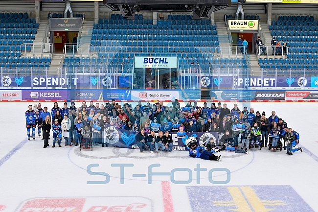 Eishockey, Herren, DEL, Saison 2025-2026, Spiel 21, ERC Ingolstadt - Pinguins Bremerhaven, 23.11.2025