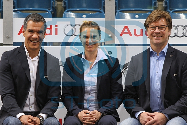 Pressekonferenz - ERC Ingolstadt stellt den neuen Trainerstab fuer die kommende Saison 2015 / 2016 vor