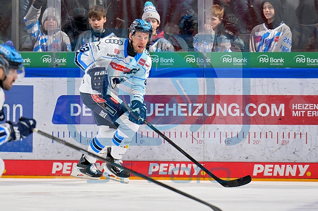 Eishockey, Herren, DEL, Saison 2025-2026, Spiel 24, Nürnberg Ice Tigers - ERC Ingolstadt, 30.11.2025