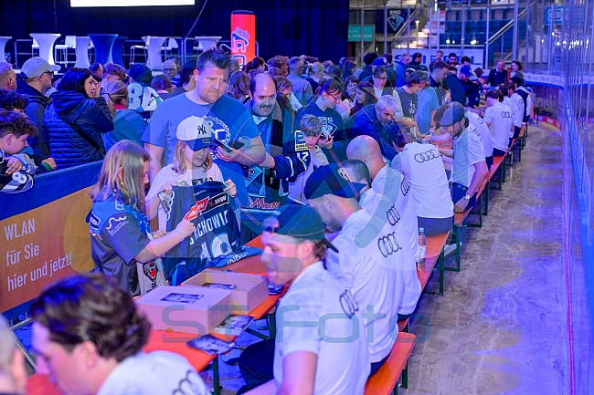 Eishockey, Herren, DEL, Saison 2024-2025, ERC Ingolstadt - Saisonabschlussfeier, 21.04.2025