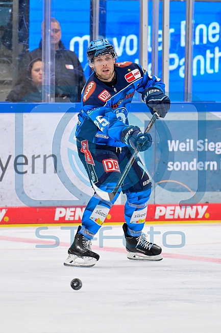 Eishockey, Herren, DEL, Saison 2025-2026, Spiel 26, ERC Ingolstadt - Schwenninger Wild Wings, 07.12.2025