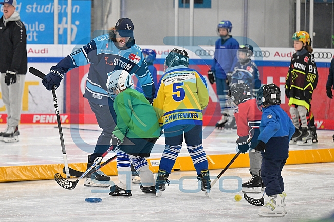 Eishockey, Herren, DEL, Saison 2022-2023, ERC Ingolstadt - Kids On Ice Day, 19.11.2022