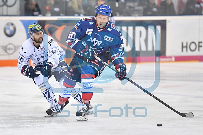 ERC Ingolstadt vs Adler Mannheim, Eishockey, DEL, Deutsche Eishockey Liga, Spieltag 28, 08.12.2017