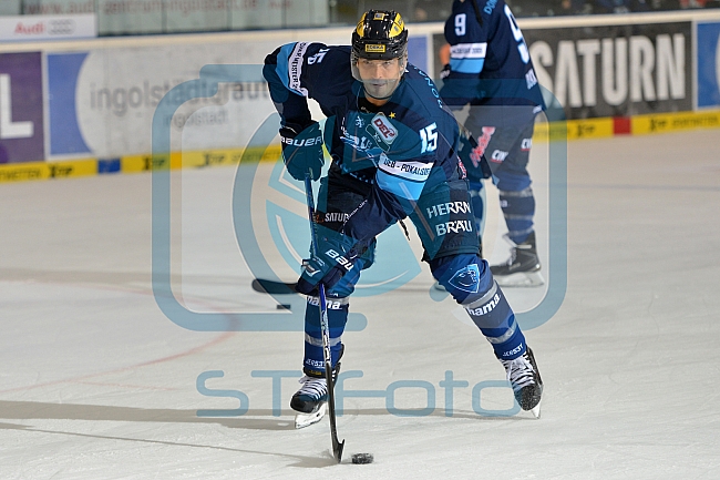 ERC Ingolstadt vs EHC Red Bull Muenchen, Eishockey, DEL, Deutsche Eishockey Liga, 04.12.2015