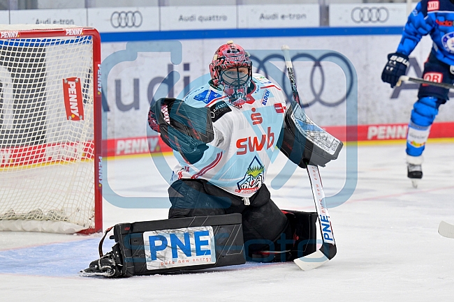 Eishockey, Herren, DEL, Saison 2025-2026, Spiel 21, ERC Ingolstadt - Pinguins Bremerhaven, 23.11.2025