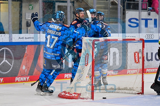 Eishockey, Herren, DEL, Saison 2025-2026, Spiel 21, ERC Ingolstadt - Pinguins Bremerhaven, 23.11.2025