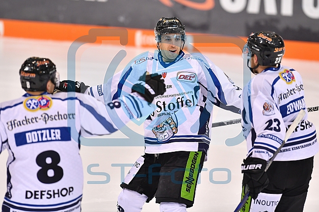 ERC Ingolstadt vs Straubing Tigers, Eishockey, DEL, Deutsche Eishockey Liga, Spieltag 27, 01.12.2017