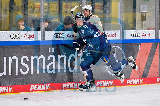 Eishockey, Herren, DEL, Saison 2024-2025, Playoffs Viertelfinale, Spiel 5, ERC Ingolstadt - Nürnberg Ice Tigers, 26.03.2025