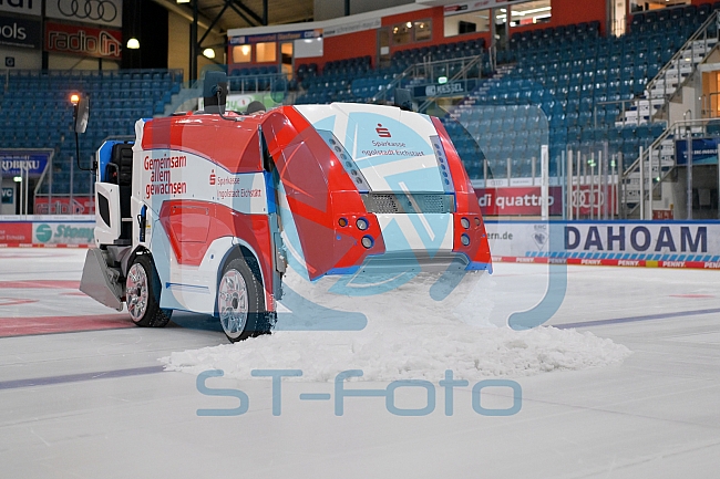Hockey, Mens, CHL, Season 2025-2026, Regular Season, Round of 16, ERC Ingolstadt - EC Red Bull Salzburg, 13.11.2025