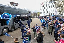 Eishockey, Herren, DEL, Saison 2022-2023, Playoff-Finale - Spiel 1, ERC Ingolstadt - Abfahrt vor Finalspiel 1, 14.04.2023
