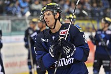 ERC Ingolstadt vs EHC Red Bull Muenchen, Eishockey, DEL, Deutsche Eishockey Liga, 04.12.2015
