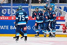 Hockey, Mens, CHL, Season 2025-2026, Regular Season, Round of 16, ERC Ingolstadt - EC Red Bull Salzburg, 12.11.2025
