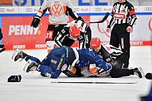 Eishockey, Herren, DEL, Saison 2021-2022, Spieltag 37, ERC Ingolstadt - Grizzlys Wolfsburg, 30.12.2021