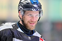 Eishockey, Herren, DEL, Saison 2024-2025, Playoffs Halbfinale, Spiel 1, ERC Ingolstadt - Kölner Haie, 02.04.2025
