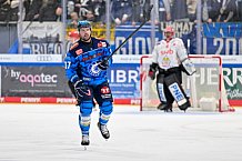 Eishockey, Herren, DEL, Saison 2025-2026, Spiel 21, ERC Ingolstadt - Pinguins Bremerhaven, 23.11.2025
