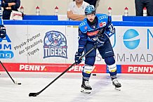 Eishockey, Herren, DEL, Saison 2025-2026, Gäubodenvolksfest-Cup 2025, Spiel 1, Nürnberg Ice Tigers - ERC Ingolstadt, 15.08.2025