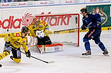 ERC Ingolstadt - Krefeld Pinguine, Eishockey, DEL, Deutsche Eishockey Liga, Spieltag 34, 05.01.2016, Foto: st-foto.de / Oliver STRISCH