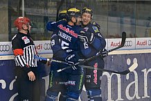 ERC Ingolstadt vs Straubing Tigers, Eishockey, DEL, Deutsche Eishockey Liga, 22.12.2015