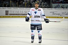 Thomas Sabo Ice Tigers vs ERC Ingolstadt, Eishockey, DEL, Deutsche Eishockey Liga, 13.12.2015