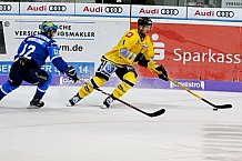 ERC Ingolstadt - Krefeld Pinguine, Eishockey, DEL, Deutsche Eishockey Liga, Spieltag 15, 22.10.2017, Foto: OLIVER STRISCH / st-foto.de