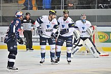 EHC Red Bull Muenchen vs ERC Ingolstadt, Eishockey, DEL, Deutsche Eishockey Liga, Spieltag 28, 16.12.2016
