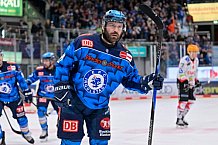 Eishockey, Herren, DEL, Saison 2025-2026, Spiel 21, ERC Ingolstadt - Pinguins Bremerhaven, 23.11.2025