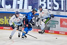 Eishockey, Herren, DEL, Saison 2025-2026, Spiel 7, ERC Ingolstadt - Straubing Tigers, 03.10.2025