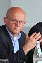 Pressekonferenz - ERC Ingolstadt stellt den neuen Trainerstab fuer die kommende Saison 2015 / 2016 vor