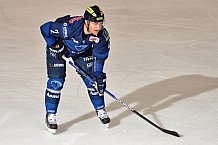 ERC Ingolstadt vs Schwenninger Wild Wings, Eishockey, DEL, Deutsche Eishockey Liga, 20.11.2015




